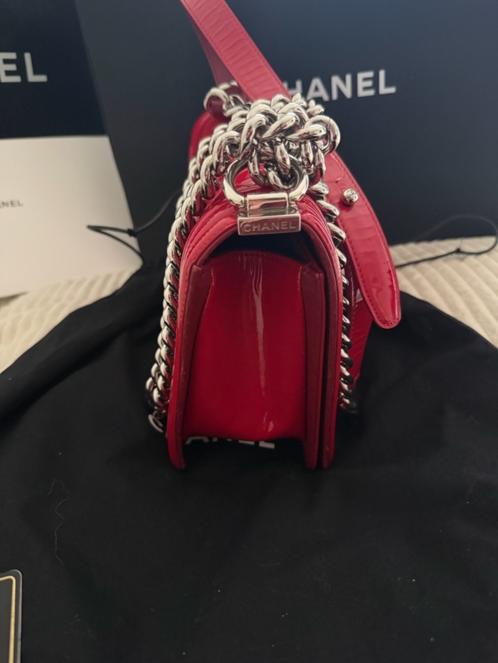 CHANEL Red Quilted Boy Shoulder Bag with Silver Chain - Picture 5 of 13